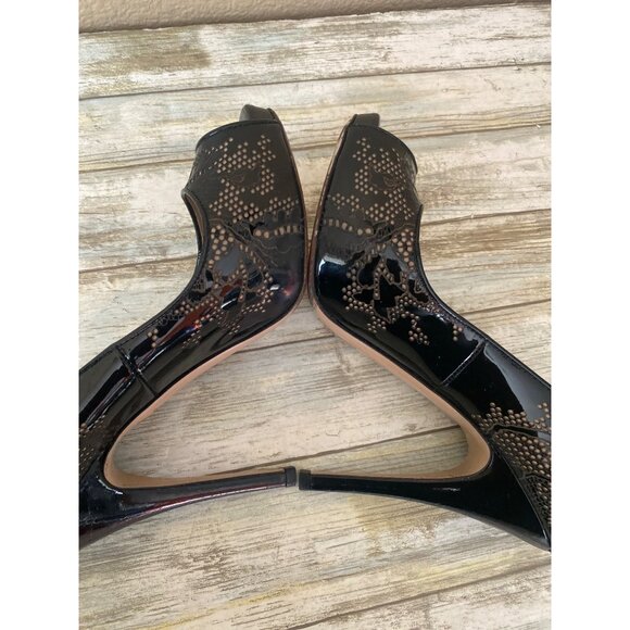 Valentino Garavani Black Patent Lace Peep Toe Pumps Heels Size 37.5 (7.5 US) - Picture 9 of 12